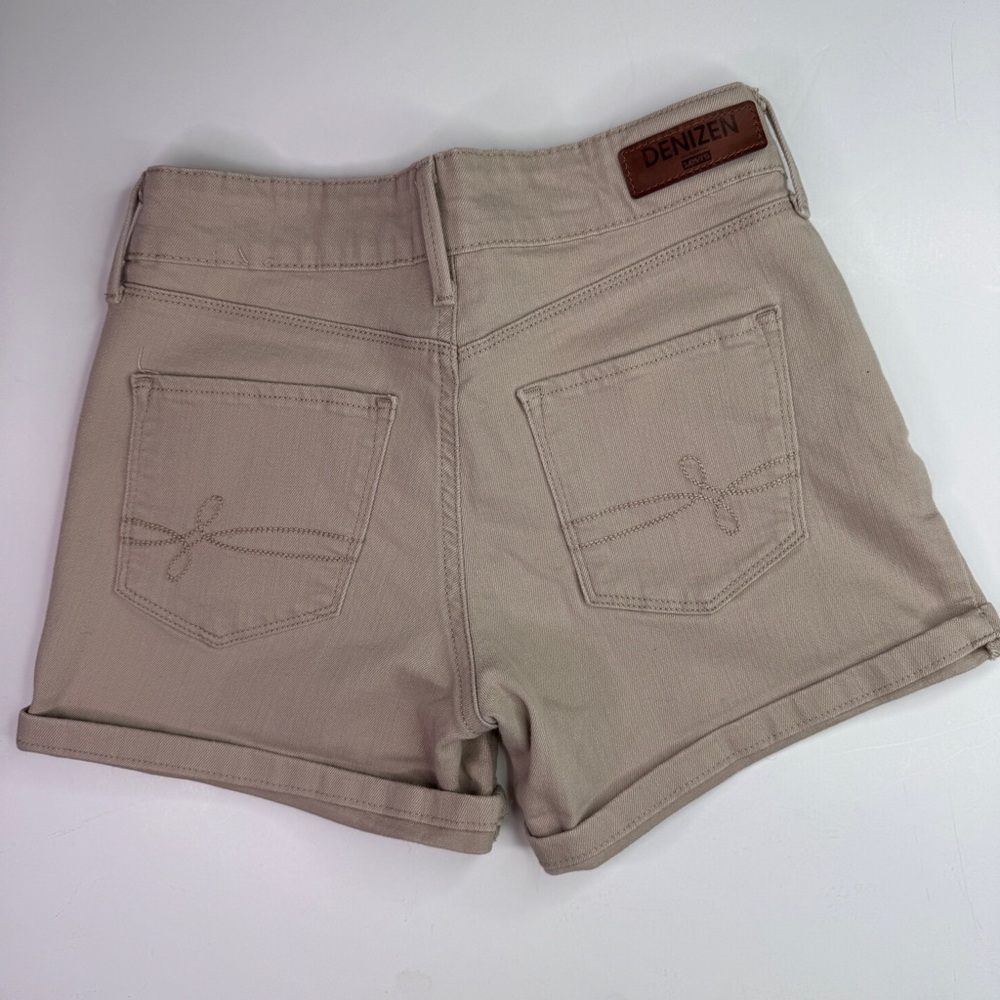 Denizen from Levi's Women's Tan Stretch Jean Shorts Size 2 - Picture 5 of 10